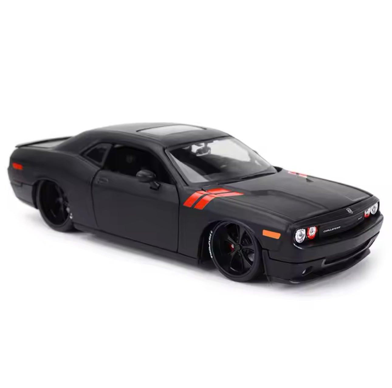 2008 Dodge Challenger 1/24 scale - Targado Accessories