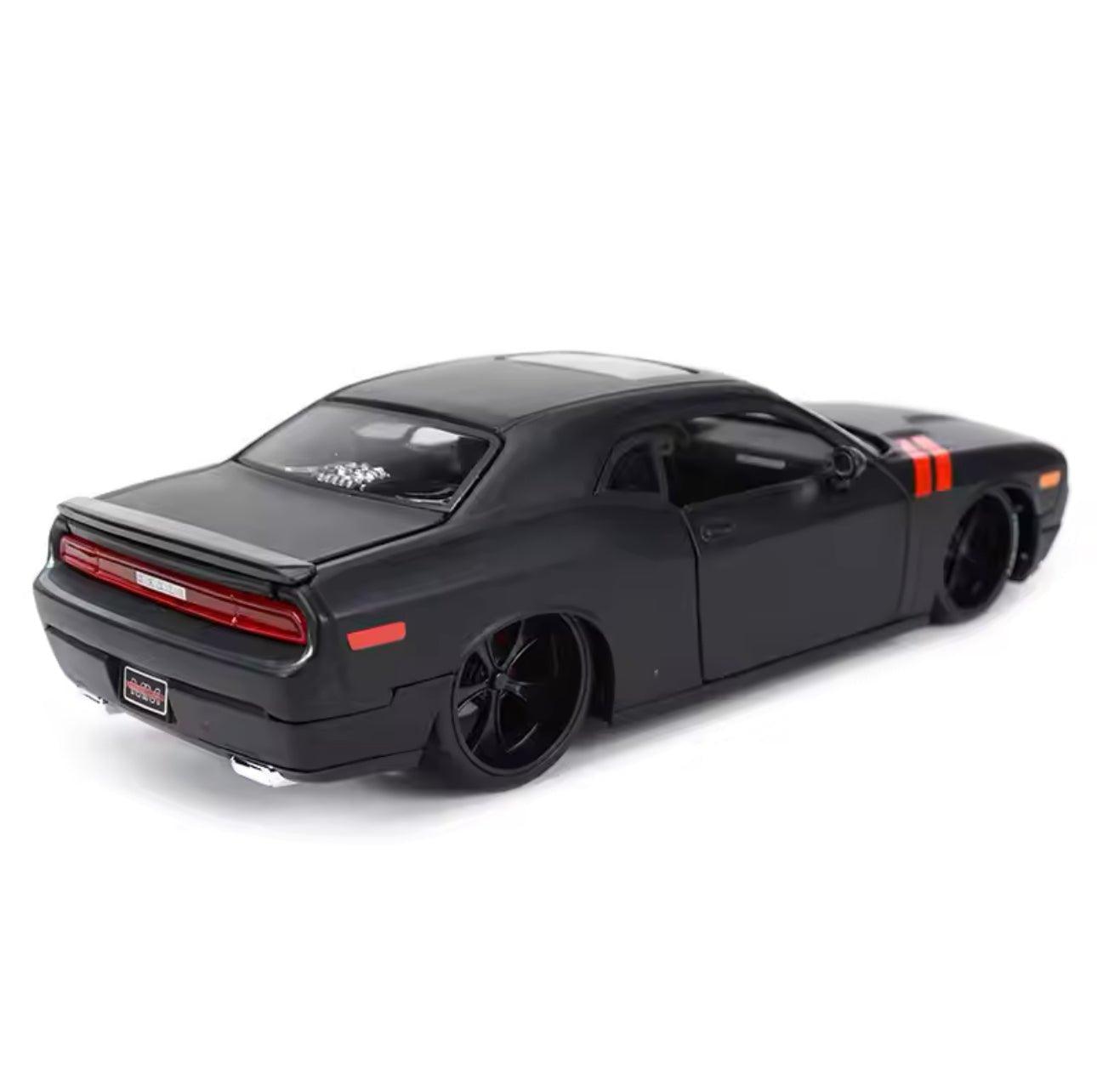 2008 Dodge Challenger 1/24 scale - Targado Accessories