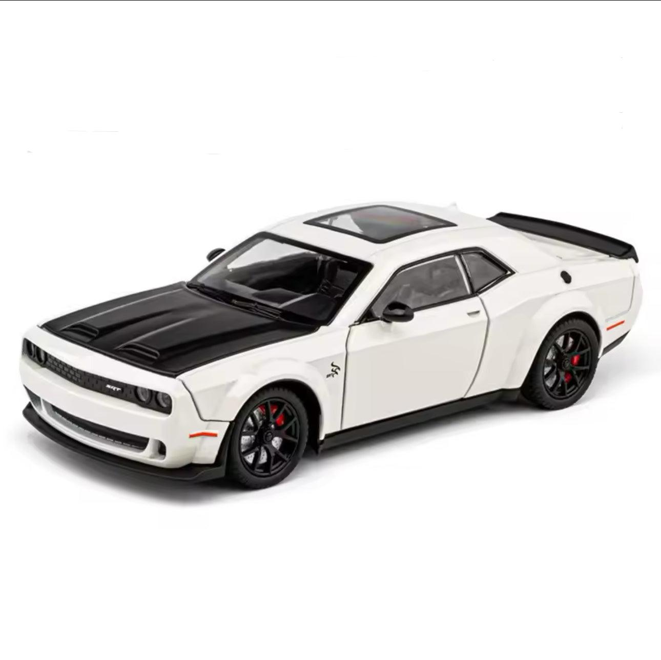 Dodge Challenger SRT Hellcat 1/24 Scale - Targado Accessories